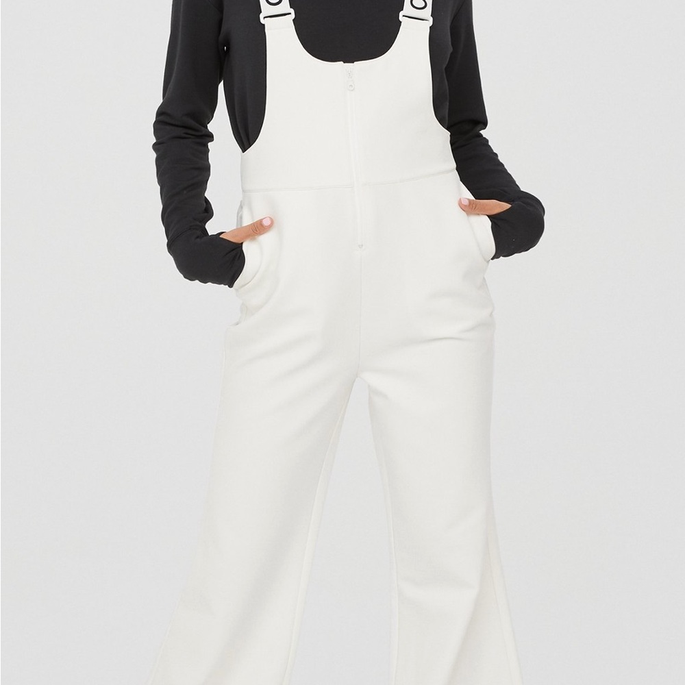 Aerie OFFLINE Snowboard / Ski Pant / Overall